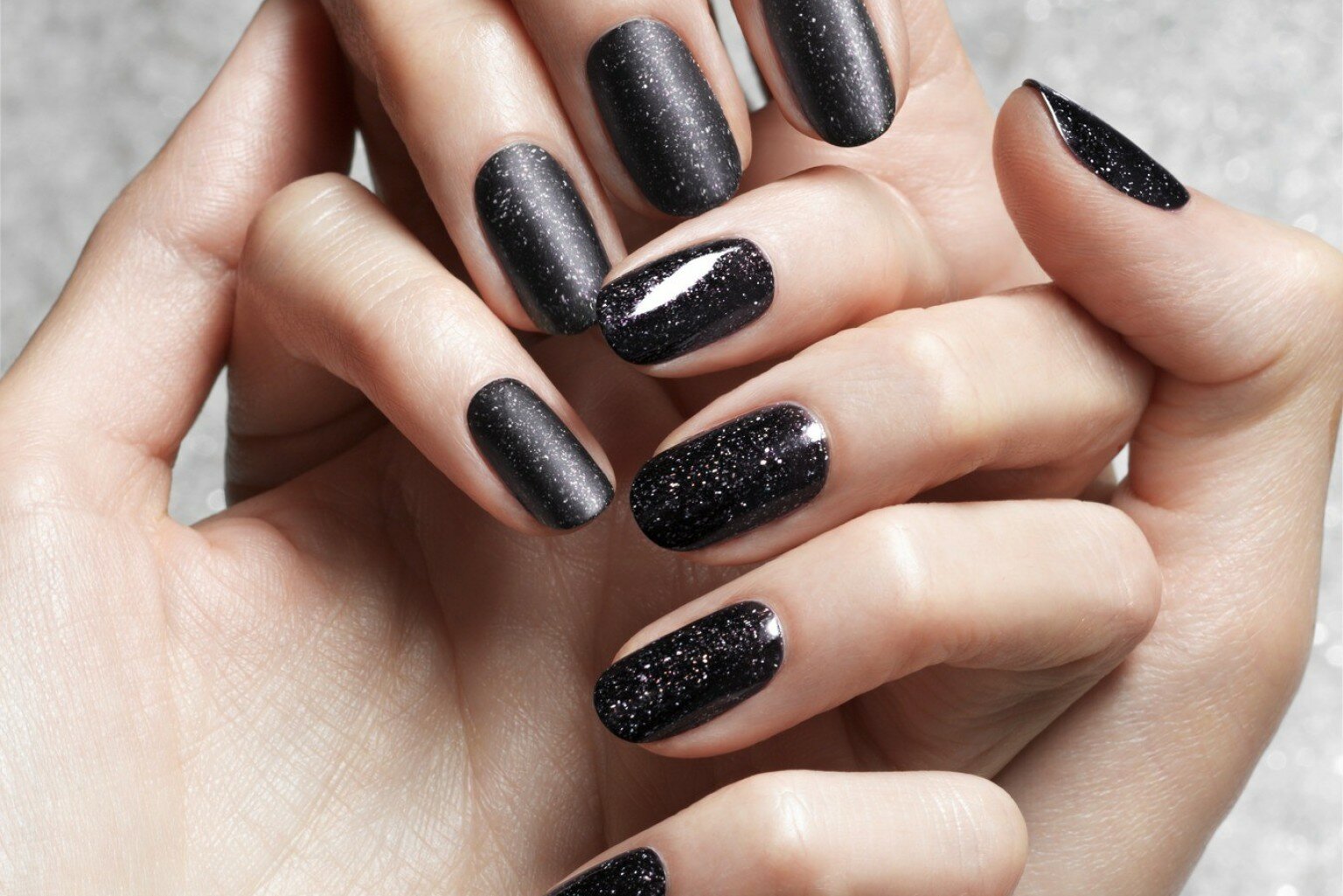 Long nails / nail polish